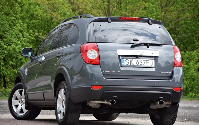 Chevrolet Captiva cena 27900 przebieg: 207000, rok produkcji 2010 z Pasym małe 704